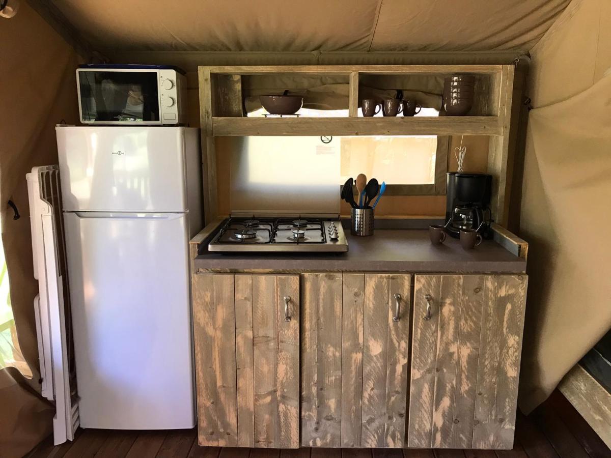 Camping Le Mondou Saint-Julien-de-Lampon المظهر الخارجي الصورة